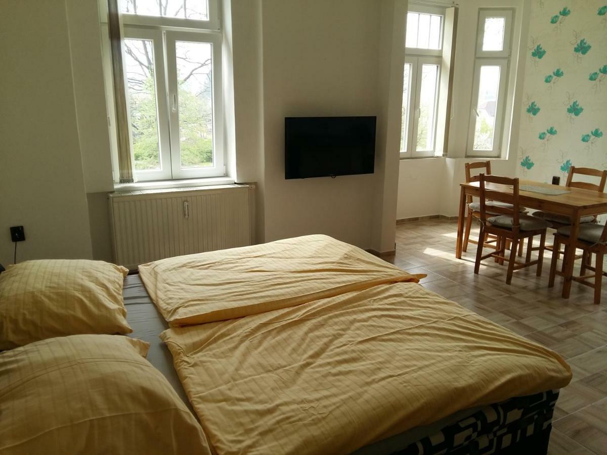 Penzion Jungmannova Šluknov Esterno foto